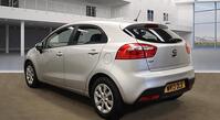 KIA RIO (2013)